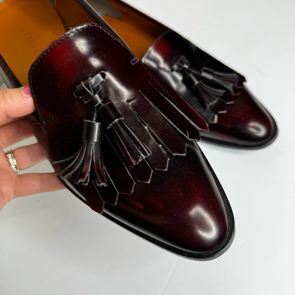 Everlane The Modern Tassel Loafer in Burgundy size 8.5 - Picture 3 of 10